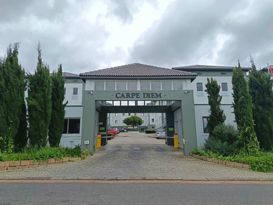 To Let Commercial Property for Rent in Paradyskloof Western Cape